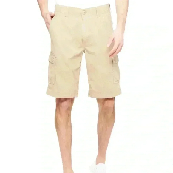 WearFirst Caution Ripstop Day Hiker Cargo Short color Khaki Size 34 - Picture 1 of 6